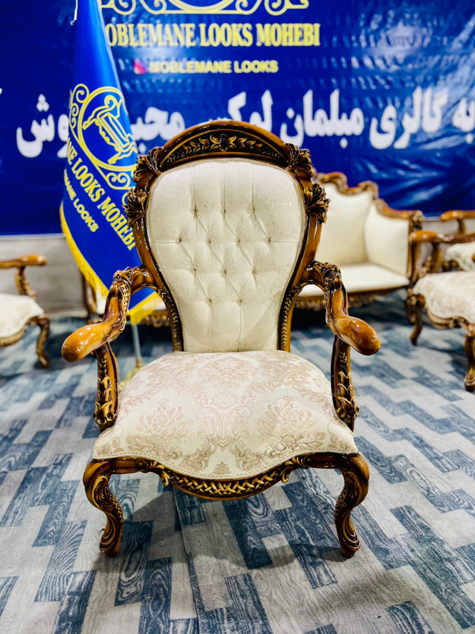 image (21) تشخیص چوب راش اصل رنگ چوب راش بافت چوب راش ویژگی های چوب راش چوب راش در صنعت مبلمان