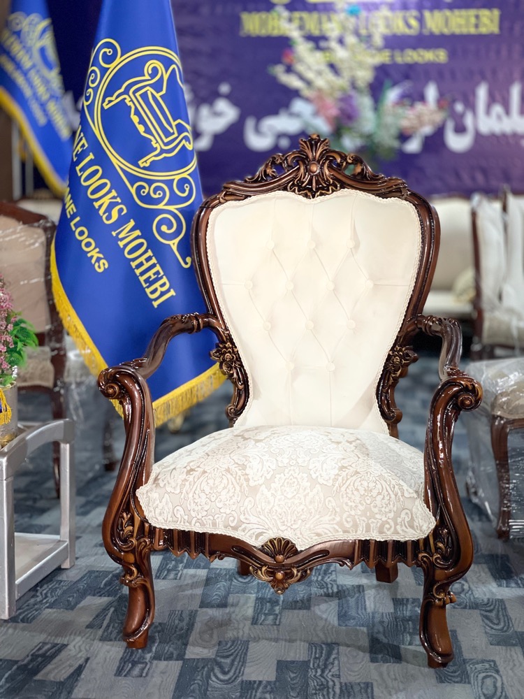 چوب گردو را چگونه تشخیص دهیم